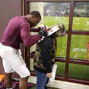 Meet your Posher, Tucker